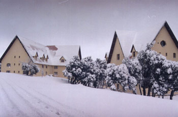 Al Akhawayn University