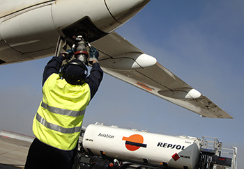 refuelling aircraft, Repsol